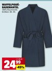 Waffelpique-Bademantel im Angebot bei Marktkauf in Esslingen Waffelpique-Bademantel Angebote bei Marktkauf Esslingen für 24,99 €