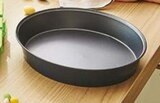 Le moule à manqué 24 cm en promo chez Auchan Hypermarché Le moule à manqué 24 cm dans le catalogue Auchan Hypermarché