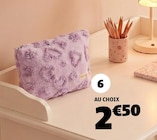 TROUSSE COSMÉTIQUE COEUR - Gifi à Grenoble TROUSSE COSMÉTIQUE COEUR en promo chez Gifi Grenoble à 2,50 €
