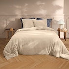 Parure de lit Helena bouclette en promo chez Maxi Bazar Boulogne-Billancourt à 39,99 €