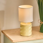 Lampe Noly à 9,99 € dans le catalogue Maxi Bazar