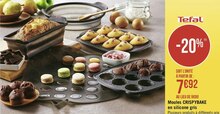 Moules CRISPYBAKE en silicone gris - Géant Casino à Lyon Moules CRISPYBAKE en silicone gris en promo chez Géant Casino Lyon à 7,92 €