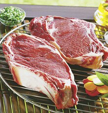 Viande bovine côte*** à griller - Géant Casino à Échirolles Viande bovine côte*** à griller en promo chez Géant Casino Échirolles à 14,50 €