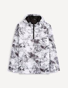 Celio Reims - Coupe-vent camouflage - Capsule Black and White Promo Coupe-vent camouflage - Capsule Black and White dans le catalogue Celio "Nouveautés" à Reims