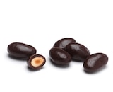 Promo Amandes chocolat noir à 4,40 € dans le catalogue NaturéO à Soisy-sous-Montmorency