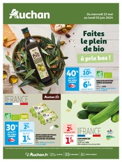 Fruits Et Légumes Angebote im Prospekt "Faites le plein de bio à prix bas !" von Auchan Hypermarché auf Seite 1