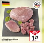 Schweine-Schnitzel oder -Braten Angebote von Hofglück bei Marktkauf Reutlingen für 1,29 €