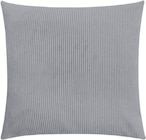 Coussin velours côtelé - DOMEDIA dans le catalogue Intermarché Hyper