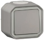 Interrupteur va-et-vient ou Prise avec terre étanche PLEXO - LEGRAND en promo chez Weldom Interrupteur va-et-vient ou Prise avec terre étanche PLEXO - LEGRAND dans le catalogue Weldom