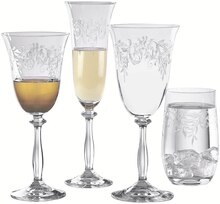 Kelchglas-Serie „Romance“ bei XXXLutz Möbelhäuser in Wuppertal Kelchglas-Serie „Romance“ im Angebot bei XXXLutz Möbelhäuser Wuppertal für 2,99 €