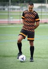 MAILLOT D’ENTRAÎNEMENT DE FOOTBALL Adulte - PUMA dans le catalogue Intersport