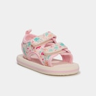 Sandales à scratchs multicolore bébé fille à 6,99 € dans le catalogue La Halle