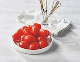 Tomate cerise allongee en promo chez U Express Tomate cerise allongee dans le catalogue U Express