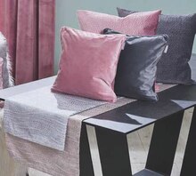 Kissenhülle Samt Stick bei Zurbrüggen in Oberhausen Kissenhülle Samt Stick im Angebot bei Zurbrüggen Oberhausen für 14,99 €