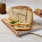 Moliterno aux truffes* en promo chez Carrefour Pau à 3,99 €