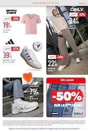 Prix et réduction Gilet Femme dans le prospectus Intersport en cours Offre Gilet Femme dans le catalogue Intersport du moment à la page 7