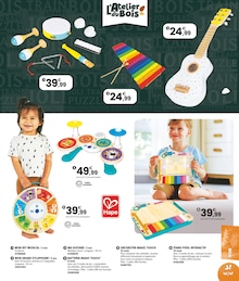 Prix et réduction Guitare Enfant dans le prospectus JouéClub en cours Offre Guitare Enfant dans le catalogue JouéClub du moment à la page 47
