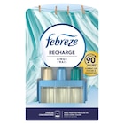 Recharge pour désodorisant - FEBREZE en promo chez Carrefour Saint-Malo à 4,89 €