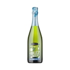 Bulles de Muscat "Sans Alcool" - BOISSON GAZÉIFIÉE À BASE DE JUS DE MUSCAT en promo chez Carrefour Bulles de Muscat "Sans Alcool" - BOISSON GAZÉIFIÉE À BASE DE JUS DE MUSCAT dans le catalogue Carrefour