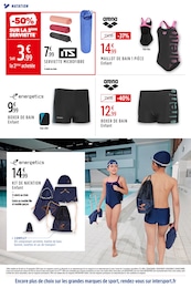Prix et réduction Boxer enfant dans le prospectus Intersport en cours Offre Boxer enfant dans le catalogue Intersport du moment à la page 24