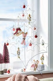 Weihnachtsdekoration bei Ernstings family in Stuttgart Weihnachtsdekoration im Angebot bei Ernstings family Stuttgart