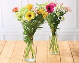 Bouquet composé armelle en promo chez U Express La Rochelle à 6,99 €