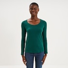 La Halle Paris - Promo T-shirt coton col rond manches longues vert foncé femme Promo T-shirt coton col rond manches longues vert foncé femme à 6,99 € dans le catalogue La Halle à Paris
