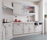Peinture* de rénovation Meuble cuisine - V33 - Castorama à Saint-Priest Peinture* de rénovation Meuble cuisine - V33 en promo chez Castorama Saint-Priest à 37,90 €