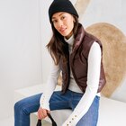 VESTE SANS MANCHES à Takko dans Boulogne-Billancourt VESTE SANS MANCHES à Takko dans Boulogne-Billancourt