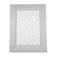 BabyOne Gütersloh - Krabbeldecke Stars silber 100x135cm Krabbeldecke Stars silber 100x135cm Angebot bei BabyOne Gütersloh im Prospekt "Baby Friday Weeks"