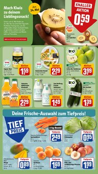 Gemüse im REWE Prospekt "Dein Markt" mit 16 Seiten (Kiel)