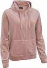 Nicki-Jacke bei Rossmann im Freilassing Prospekt für 15,99 €
