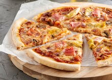 Pizza - Carrefour Pizza à 5,90 € dans le catalogue Carrefour "Maintenant et moins cher !"
