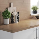 Crédence de cuisine aspect chêne GoodHome Kala l. 300 cm x H. 60 cm x Ep. 8 mm dans le catalogue Castorama