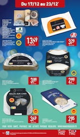 Promos Plateau À Fromage dans le catalogue "UN NOËL TRÈS GOURMAND" de Aldi à la page 20