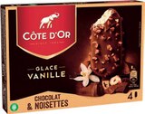 Bâtonnets de glace vanille chocolat & noisettes - CÔTE D'OR dans le catalogue Cora