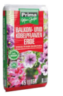 Balkon- und Kübelpflanzenerde oder Balkonpflanzen und Geranienerde Angebote von Prima oder COMPO SANA bei RHG Baucentrum Plauen für 8,29 €