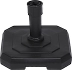 Pied de parasol béton dans le catalogue Carrefour