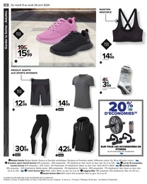 Offre Sweat Femme dans le catalogue Carrefour du moment à la page 8