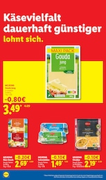 Frischkaese im Lidl Prospekt Der Preisführer macht Deutschland dauerhaft günstiger! auf S. 32