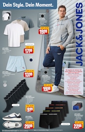 Herren Pullover im REWE Prospekt in Darmstadt Aktueller REWE Prospekt mit Herren Pullover, "Dein Markt", Seite 30