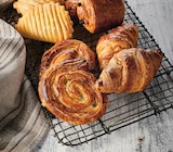 Intermarché Super Saint-Germain-du-Puy - Promo Assortiment de viennoiseries pur beurre X8 Promo Assortiment de viennoiseries pur beurre X8 à 3,59 € dans le catalogue Intermarché Super à Saint-Germain-du-Puy