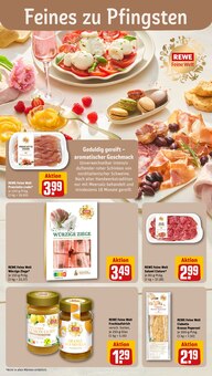 Brötchen im REWE Prospekt "Dein Markt" mit 30 Seiten (Neuss)