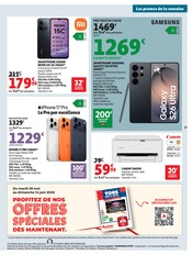 Promos Smartphone dans le catalogue "La Fête De MAMAN" de Auchan Hypermarché Smartphone en promo dans le catalogue Auchan Hypermarché à la page 37