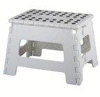 Marche pied 29x22x22 cm. - U Express à Nice Marche pied 29x22x22 cm. en promo chez U Express Nice à 5,39 €