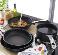 Gamme de cuisson expertise - Géant Casino à Montreuil Gamme de cuisson expertise en promo chez Géant Casino Montreuil
