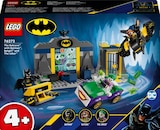 La Batcave™ avec Batman™, Batgirl™ et Le Joker™ - LEGO dans le catalogue Carrefour