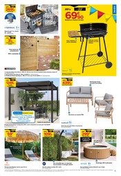 Promos Barbecue Charbon dans le catalogue "castorama" de Castorama Barbecue Charbon en promo dans le catalogue Castorama à la page 15