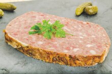 Pâté de campagne - NaturéO à Suresnes Pâté de campagne en promo chez NaturéO Suresnes à 16,90 €