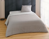 1 couette 140x200cm tempérée + 1 oreiller 60x60cm + 1 parure de lit 140x200cm avec 1 taie d'oreiller 63x63cm - U MAISON - Hyper U à Arras 1 couette 140x200cm tempérée + 1 oreiller 60x60cm + 1 parure de lit 140x200cm avec 1 taie d'oreiller 63x63cm - U MAISON en promo chez Hyper U Arras à 24,95 €